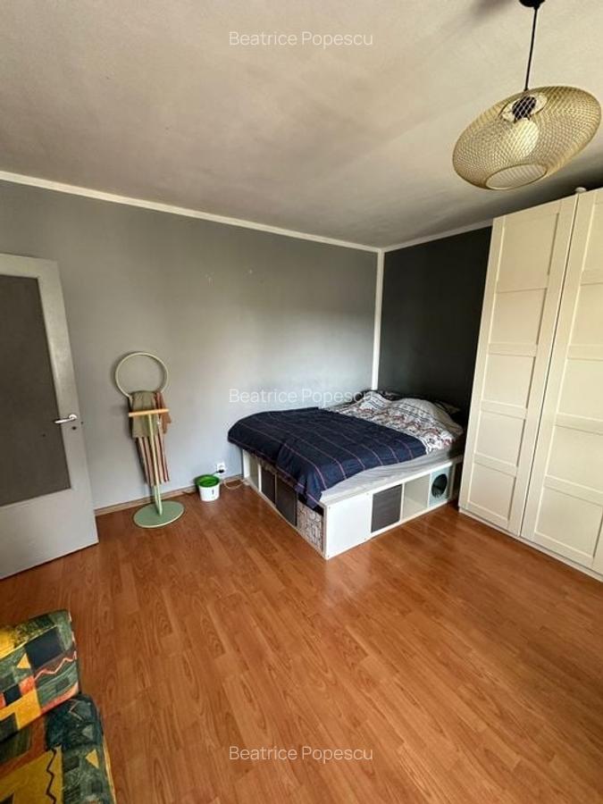 Apartament 3 camere metrou Timpuri Noi Decomandat - 2