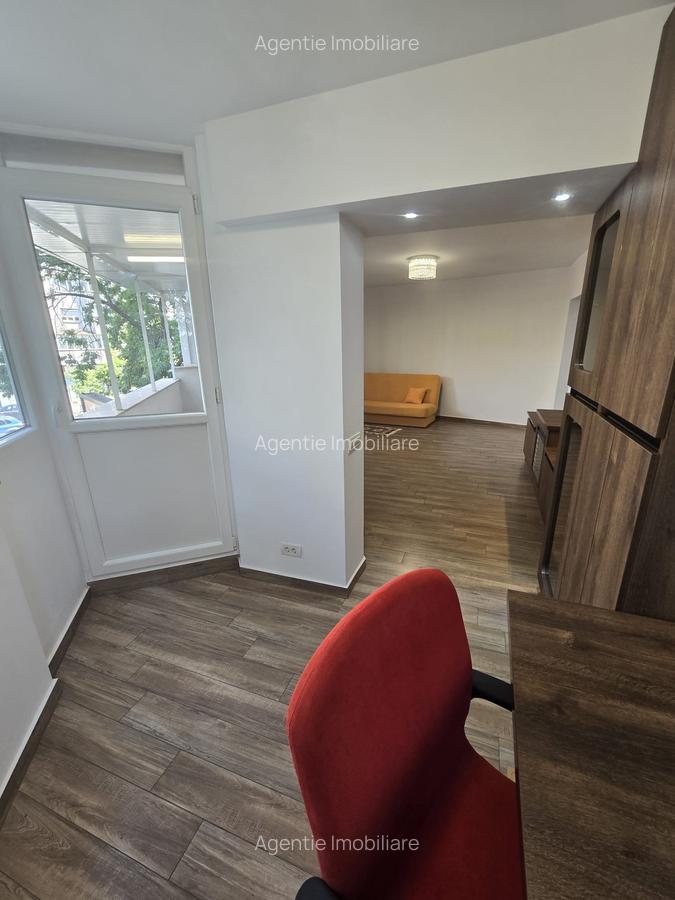 3 camere, nou, loc parcare, Sos.Nicolae Titulescu,  Metrou Piata Victoriei - 24