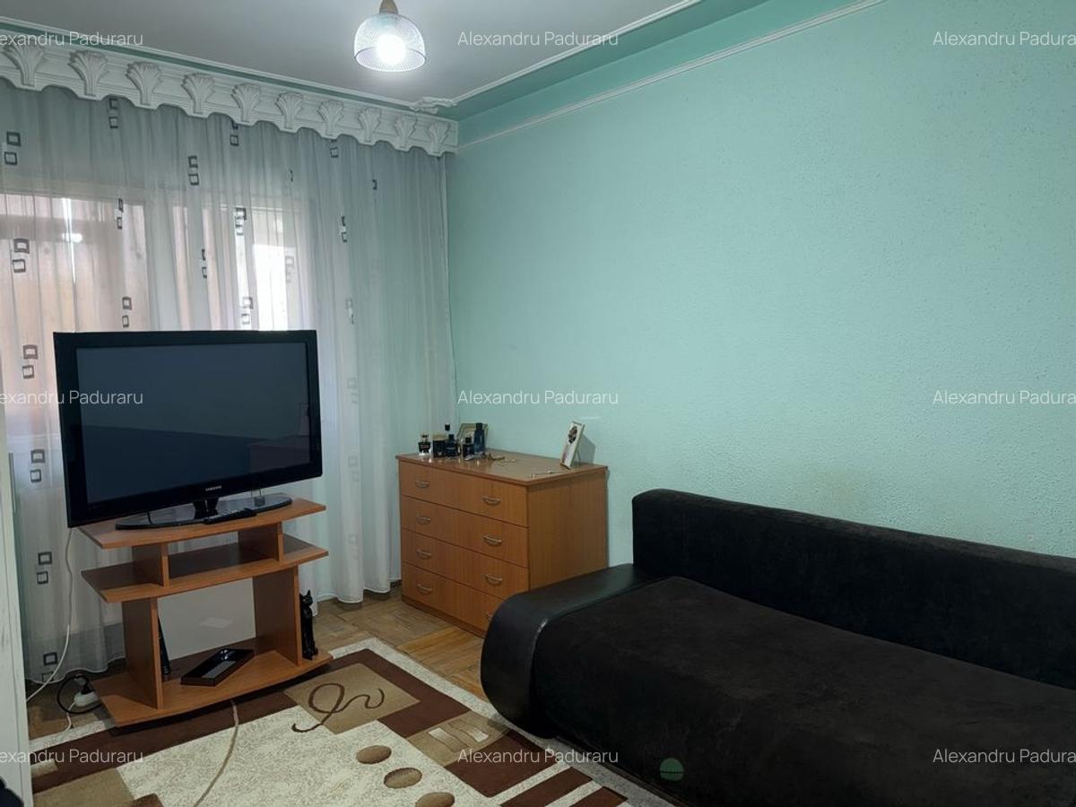 CANTA-PACURARI, ap.3 camere, 2 bai, decomandat, 73mp,et3/4,curat! - 3