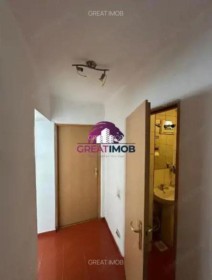 Apartament 3 camere de inchiriat Stefan cel Mare, Sector 2 - 5