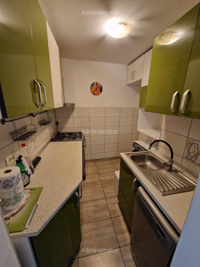Vand apartament cu 2 camere in vila zona Regie , Belvedere , Orhideea - 4