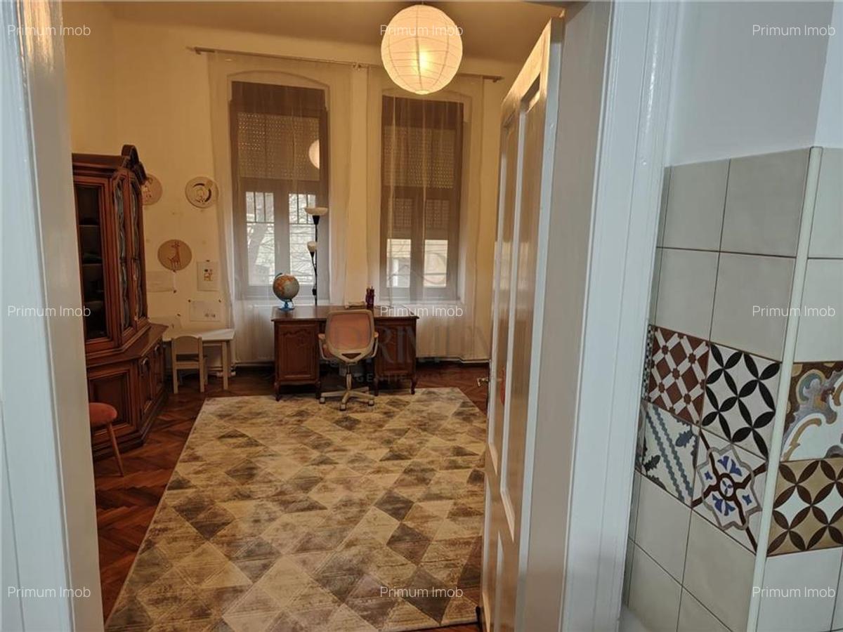 BALCESCU - Cladire renovata - 3 Camere - Centrala proprie  - Curte 137mp - 8