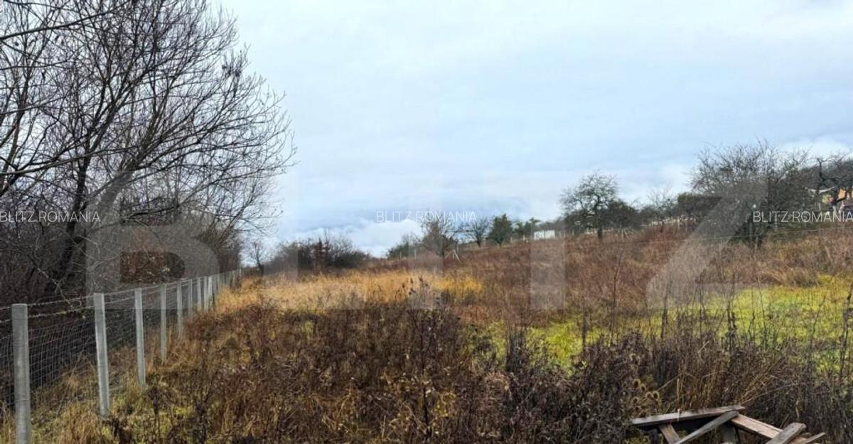 Teren extravilan de vanzare, 1.057 mp, zona Sigmir - 10