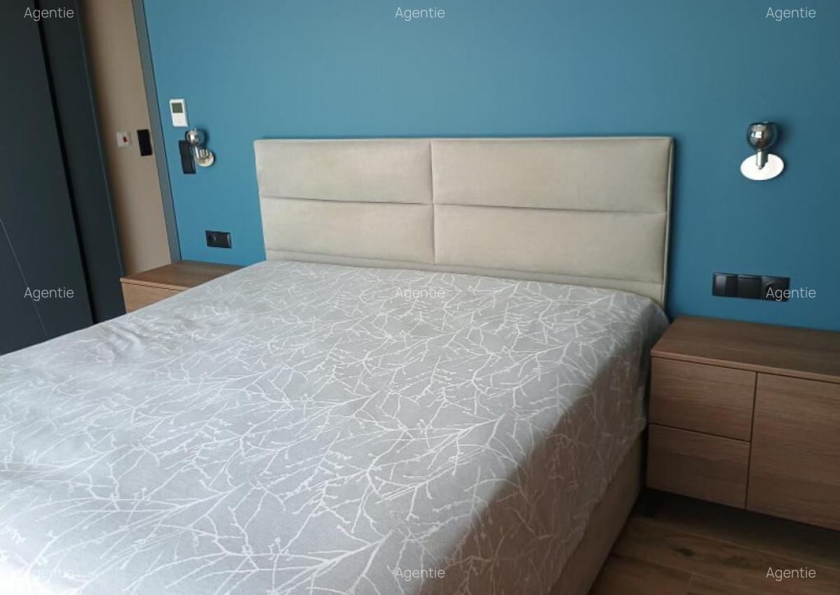 Zona Spitalului Judetean 3 camere de inchiriat - 2