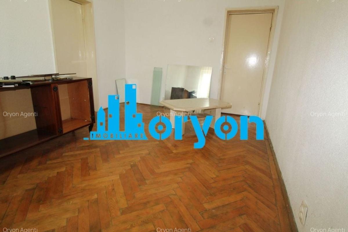 Apartament 3 camere,  66 mp, Aleea Teilor - 1