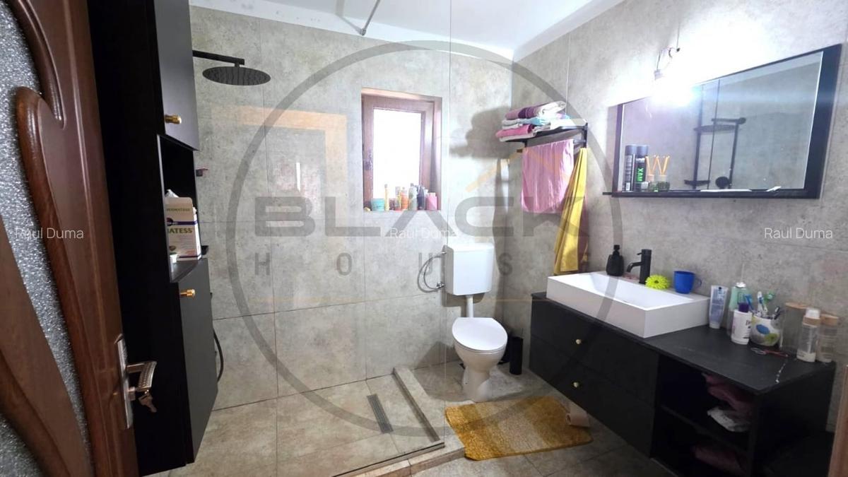 Oportunitate!Casa individuala 4 camere, 130 utili, 700 teren, Chinteni - 12