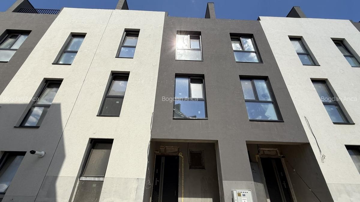 Townhouse P+2+3r terasa, 5 camere, in Kamsas, zona de case, finalizata - 2