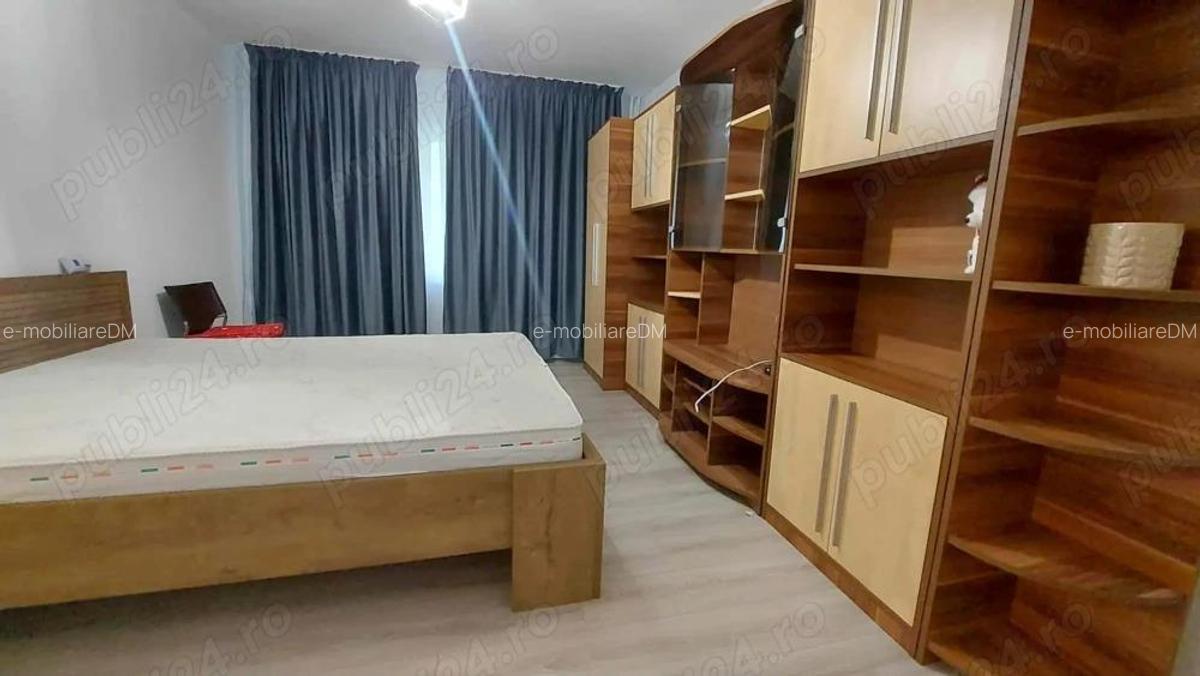 Apartament 1 camera D, in Podul de Fier - 4