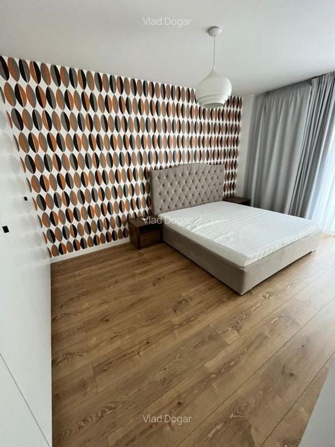 Penthouse 4 camere, loc parcare, zona Gheogheni- str. Septimiu Albini - 8