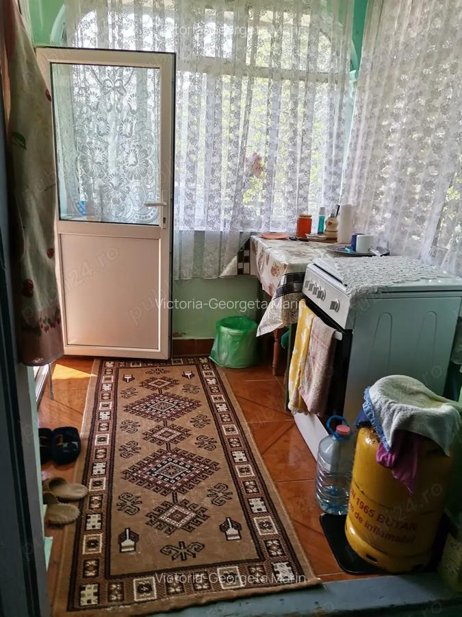 Teren cu casa de vanzare - 6