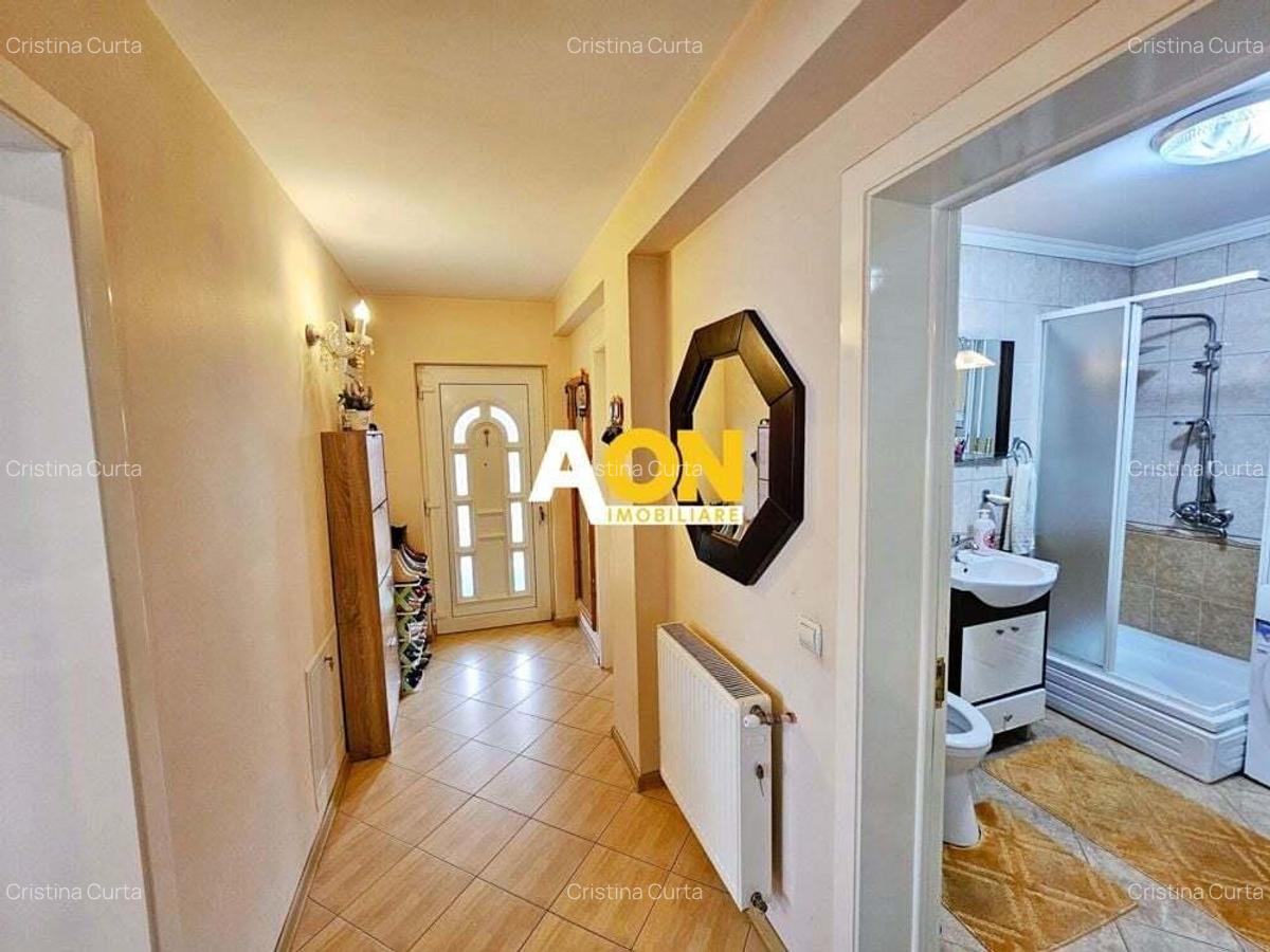 Casa 4 camere, Cetate, amplasament premium, 295 mp teren - 2