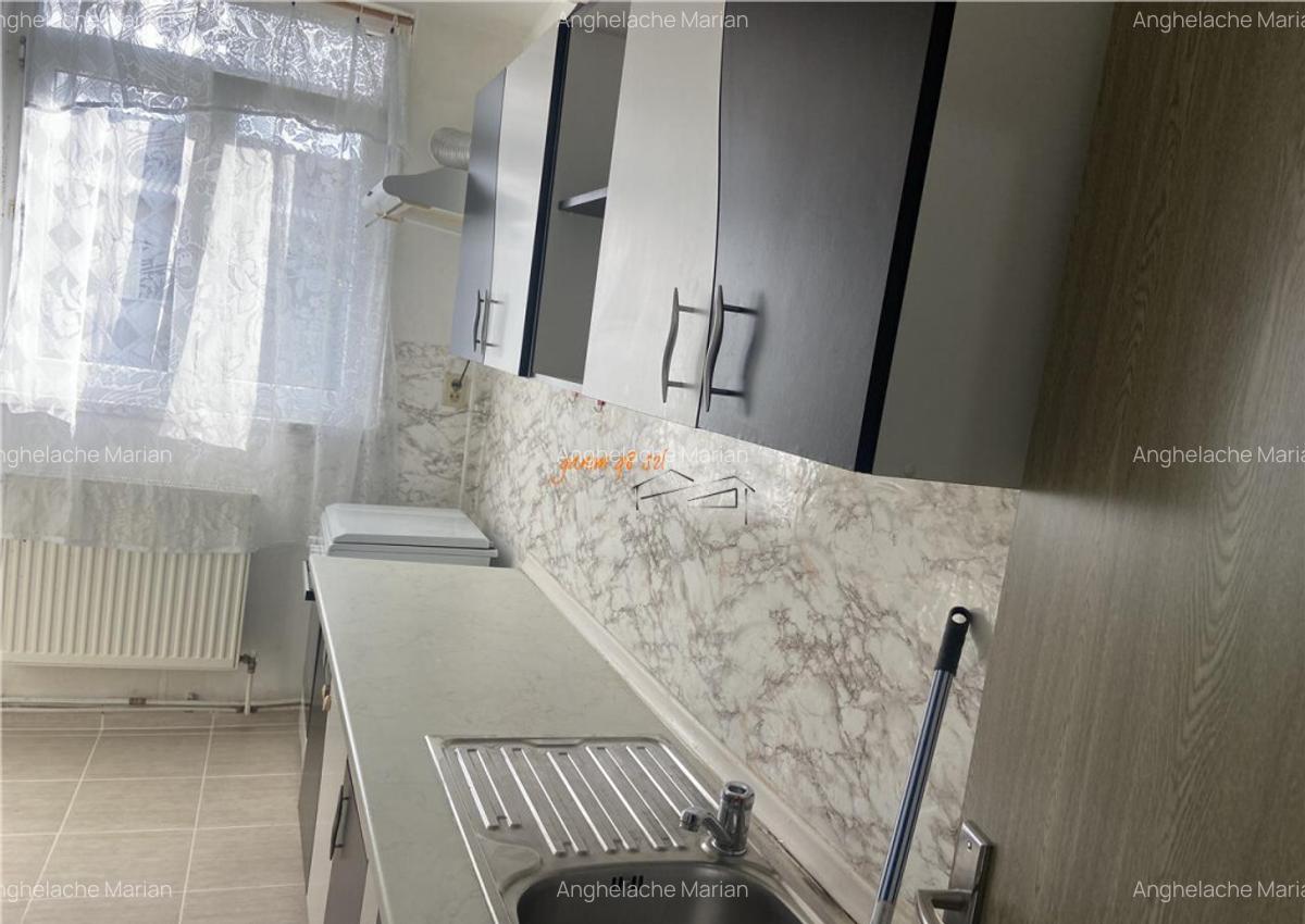 Garsoniera de inchiriat , cartier Sud , decomandata 37 mp , - 15