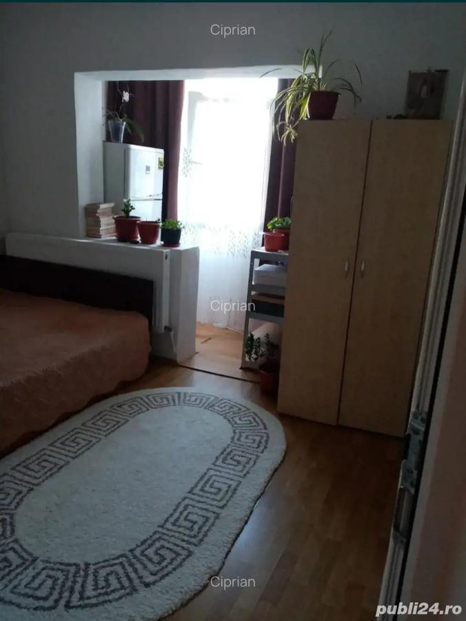 Garsoniera de vanzare - 1