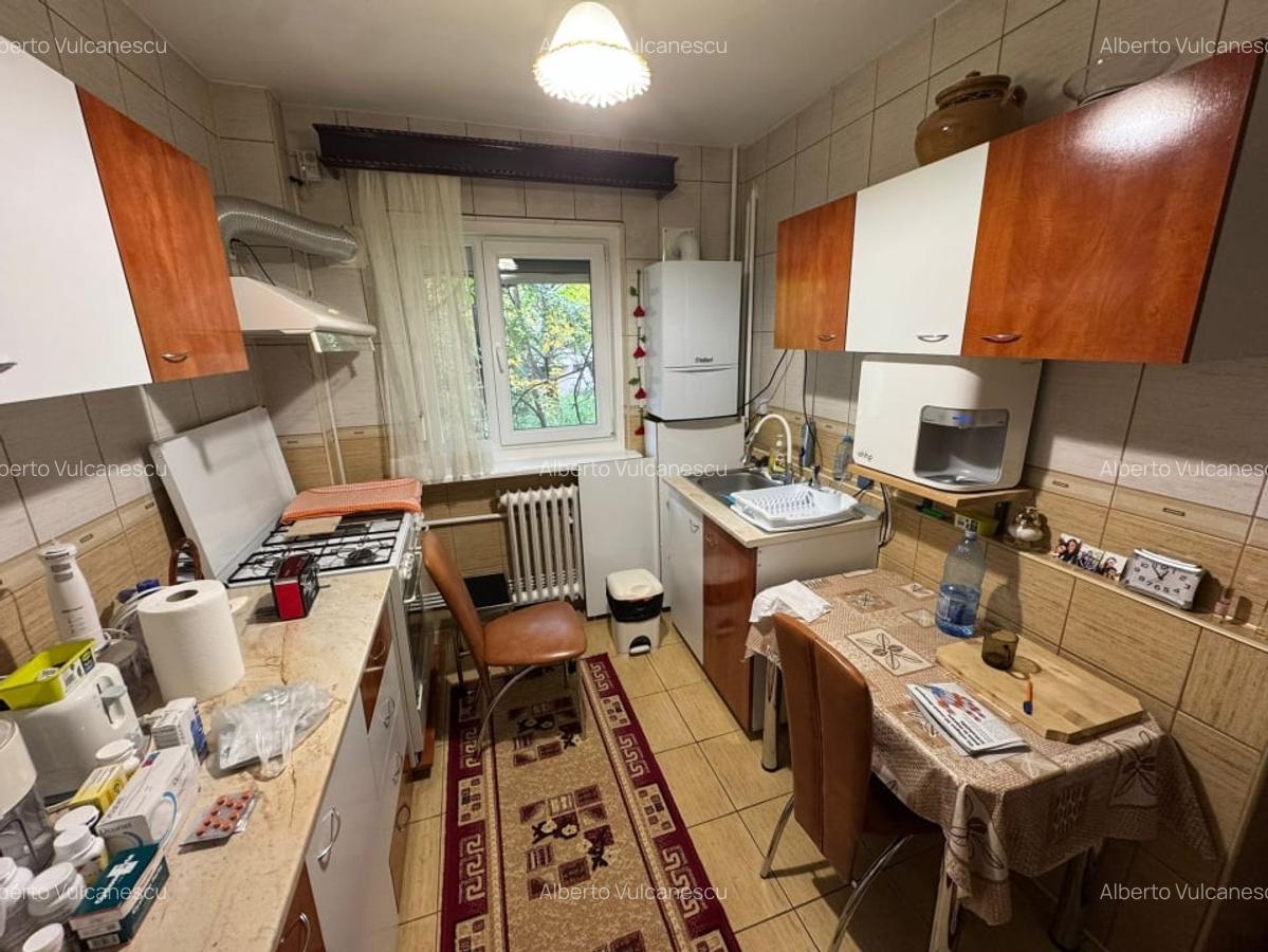 Apartament 4 camere, decomandat, 98.42mp, cartier 1 Mai, zona Insula - 10