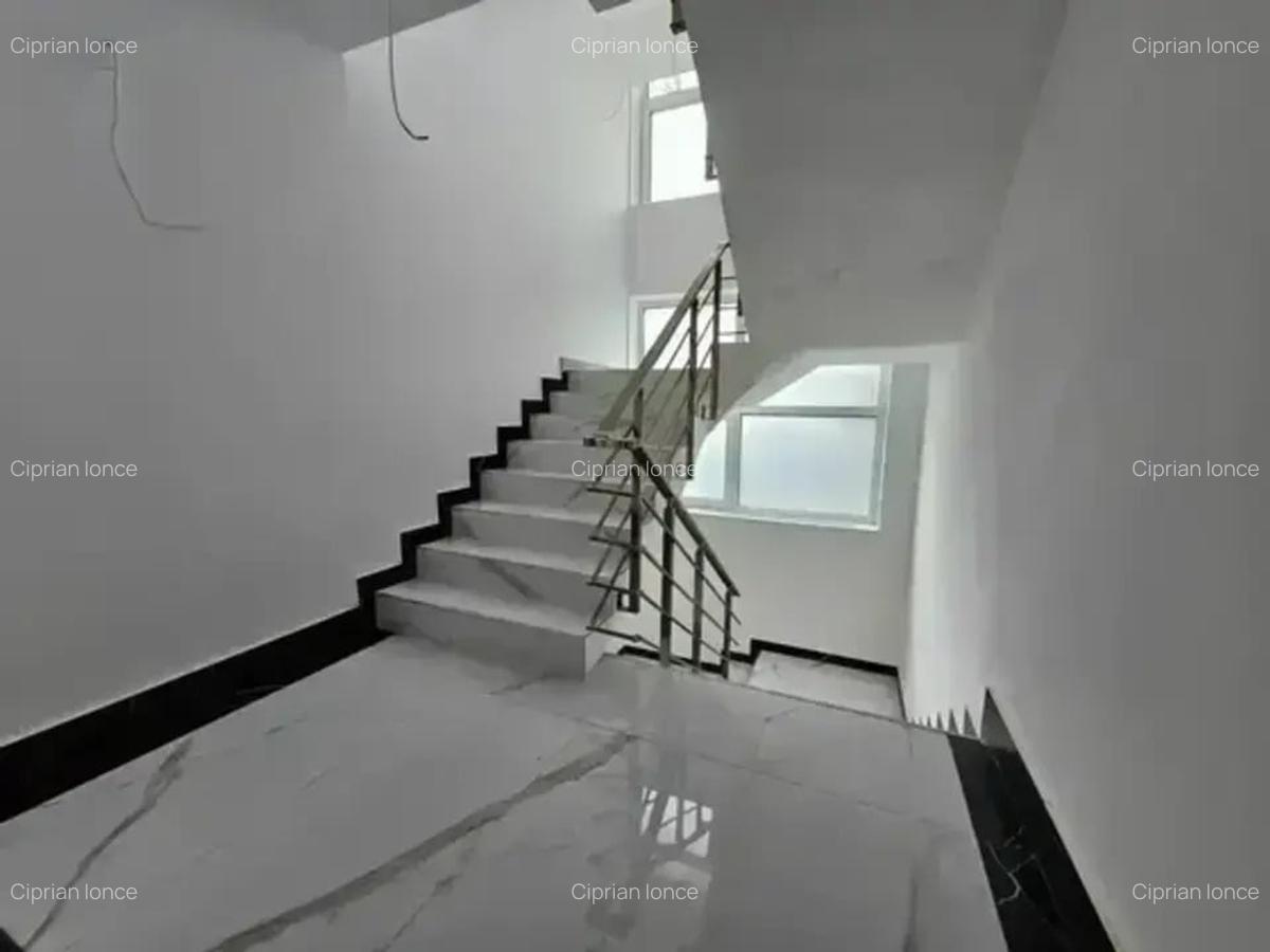 Garsoniera Luminoasa Bloc Premium Titan-Pallady Investitie Sigura - 8