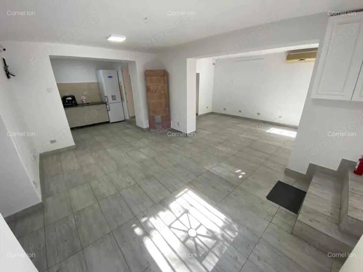 Parter casa 146mp 7 camere acces din Bulevadul Marasesti comercial - 2