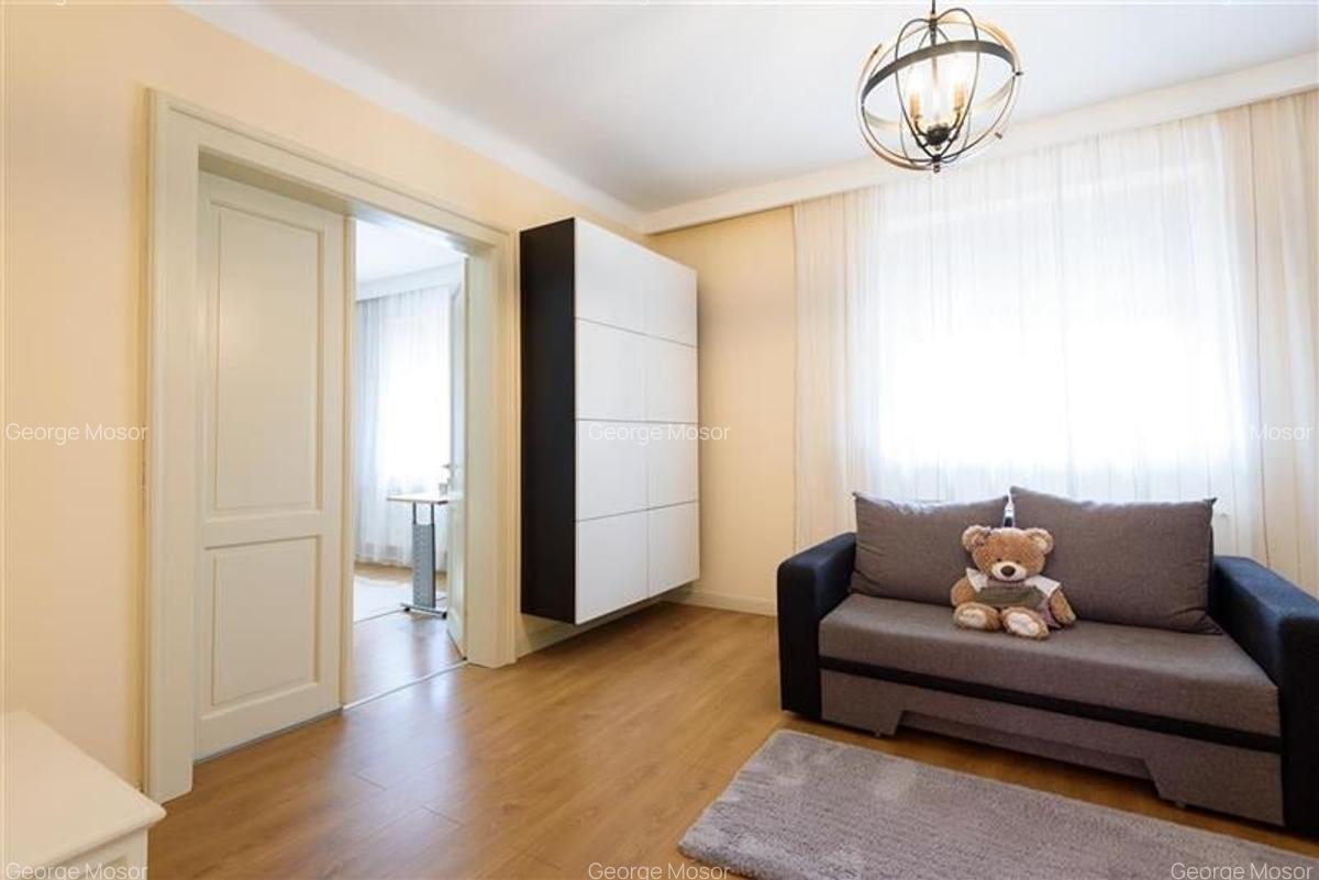 Proprietate nobiliara, cu influente moderne, Prejmer, Brasov- rezidential/ comer - 26