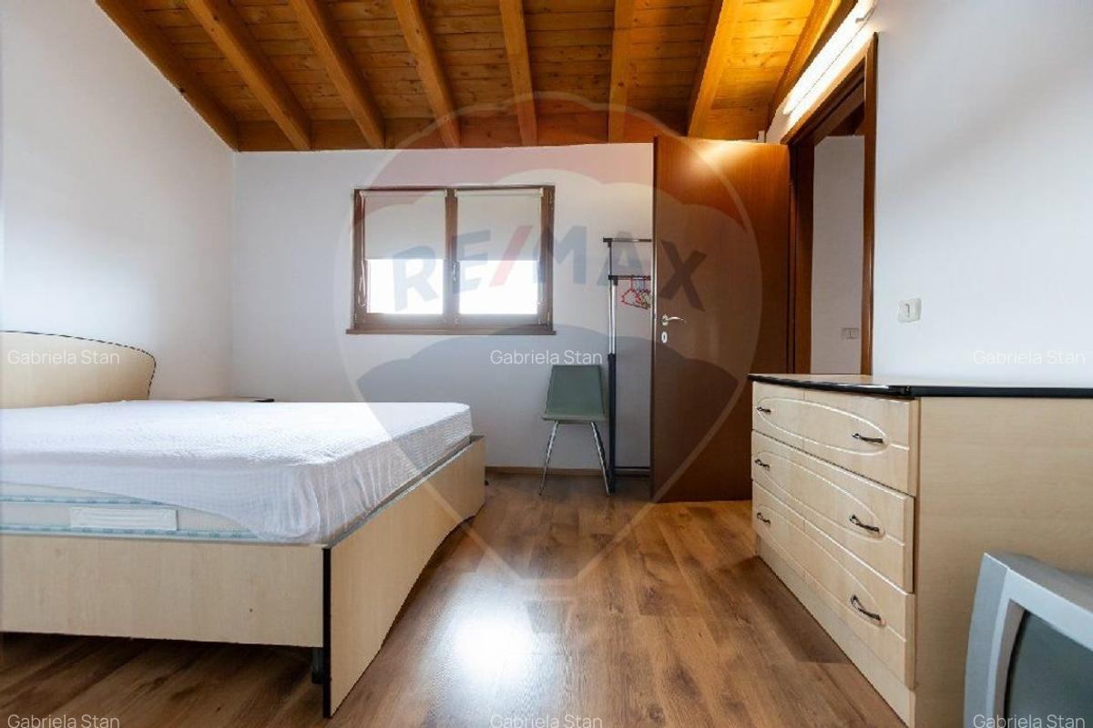 Casa / Vila de vanzare cu 8 camere si teren 1307mp - 10