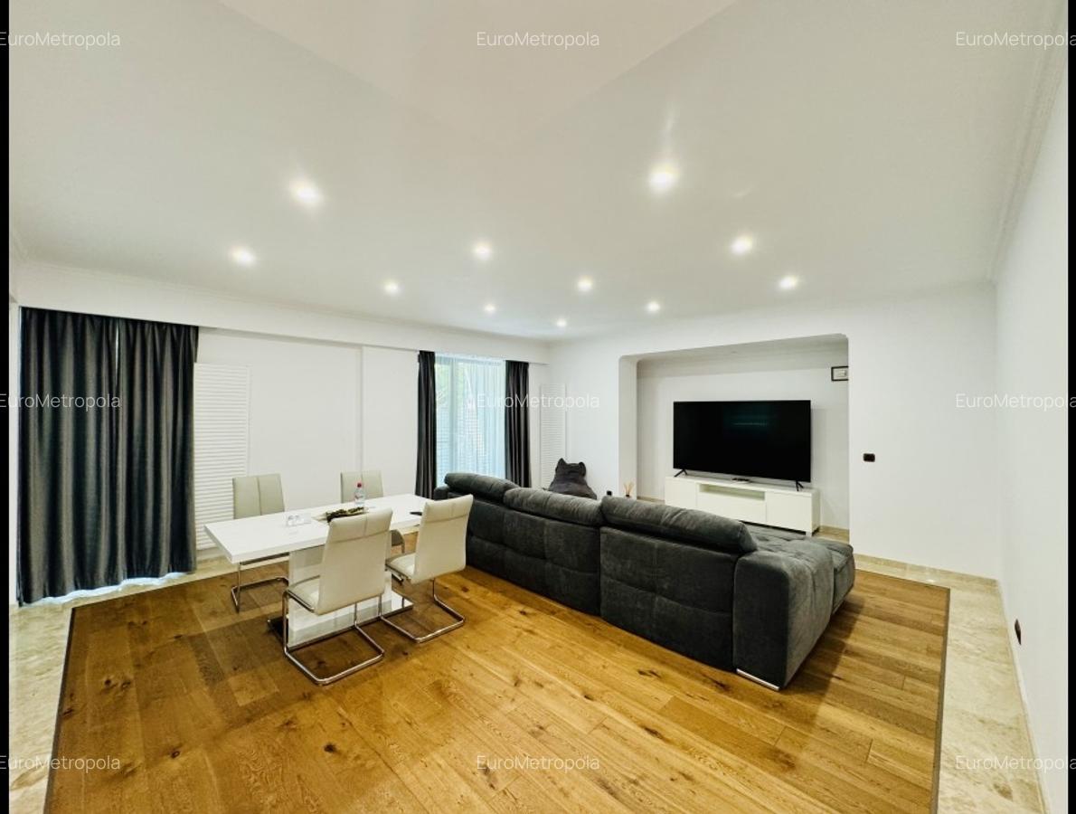 Apartament cu 3 camere decomandat în Kiseleff - 3