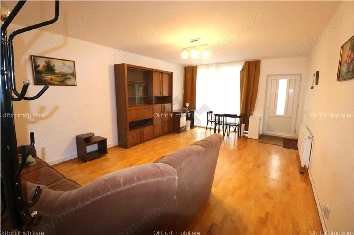 Casa cu 3 camere, curte proprie, centrala proprie zona Aradului - 3