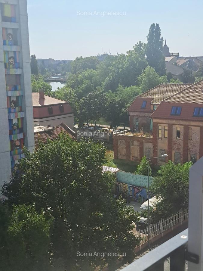 Apartament cu 2 camere semidecomandat, mobilat în Central - 9