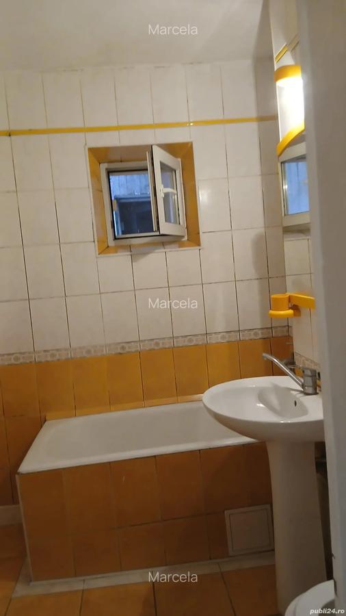 Vand apartament 2 camere Piata Micro 17 Galati - 2