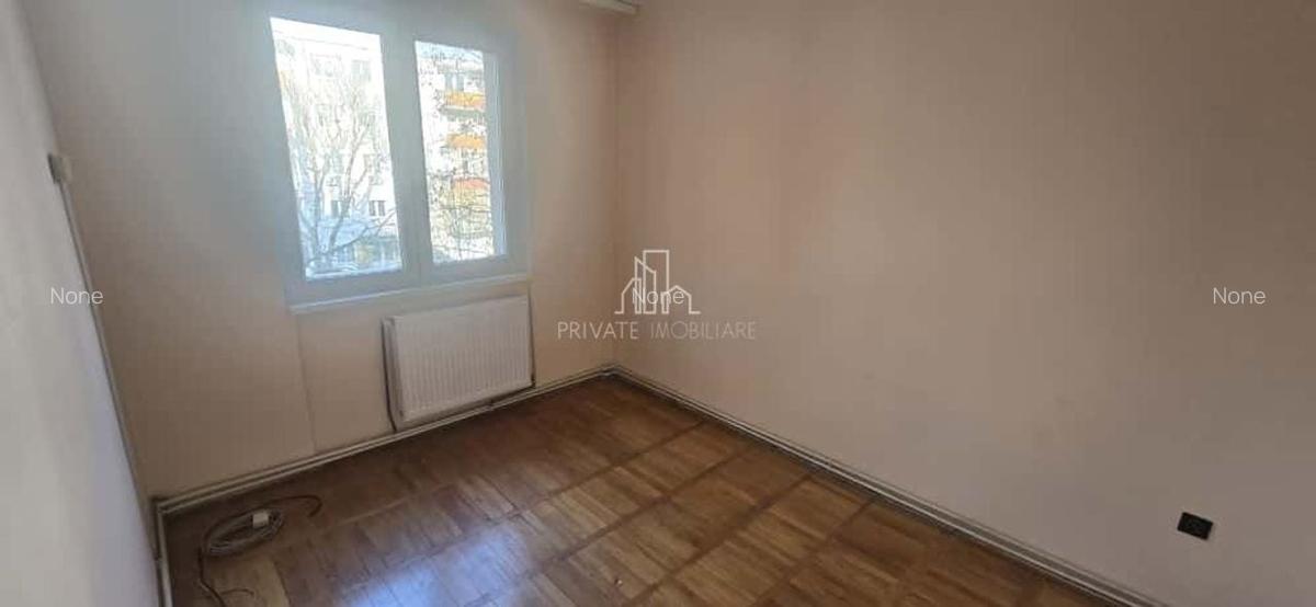 Apartament 3 Camere Et.2/4 de Vanzare, Str Ion Buteanu,  Zona Dambu - 4