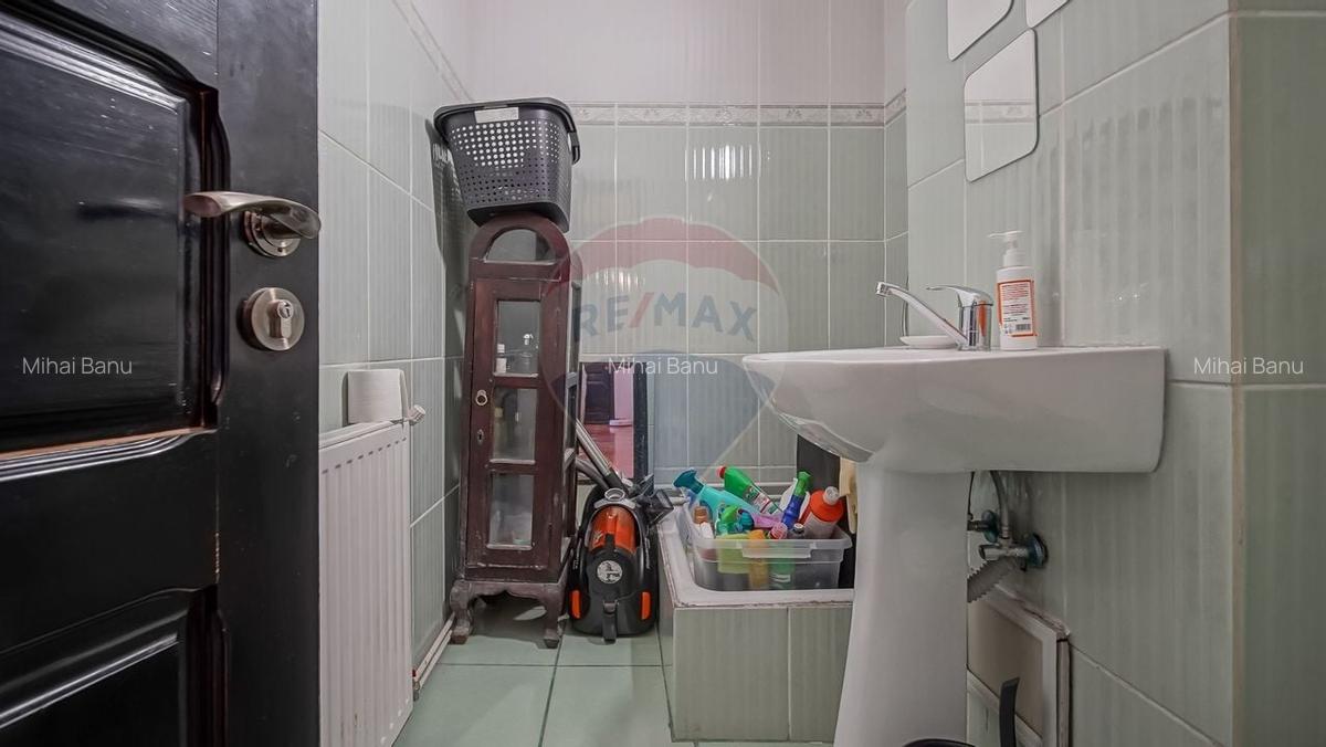 Apartament cu 4 camere decomandat, mobilat în Răcădău - 11
