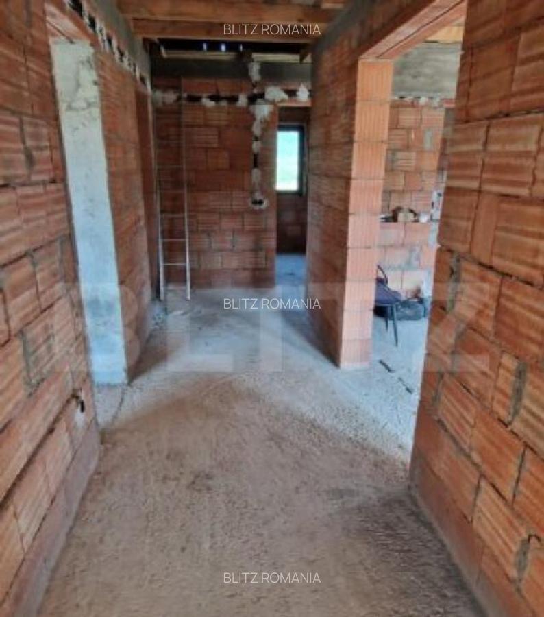 Casa parter, 120 mp, teren 1000 mp, la 25 km de orasul Bistr - 7