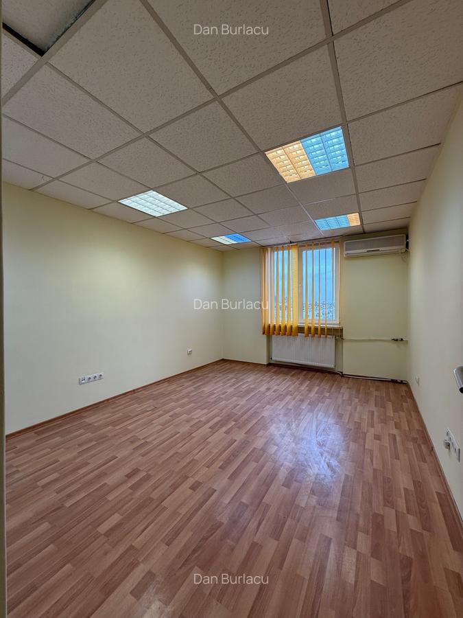Apartament cu 4 camere in zona Victoriei-Iancu de Hunedoara - 1