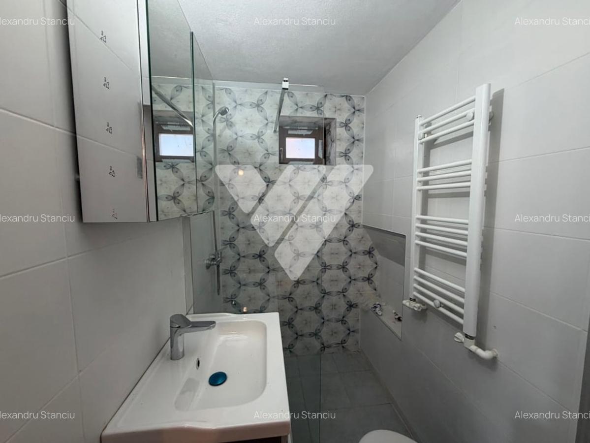 Casa 54 mp in Cristian cu teren de 1400 mp in renovare - 4