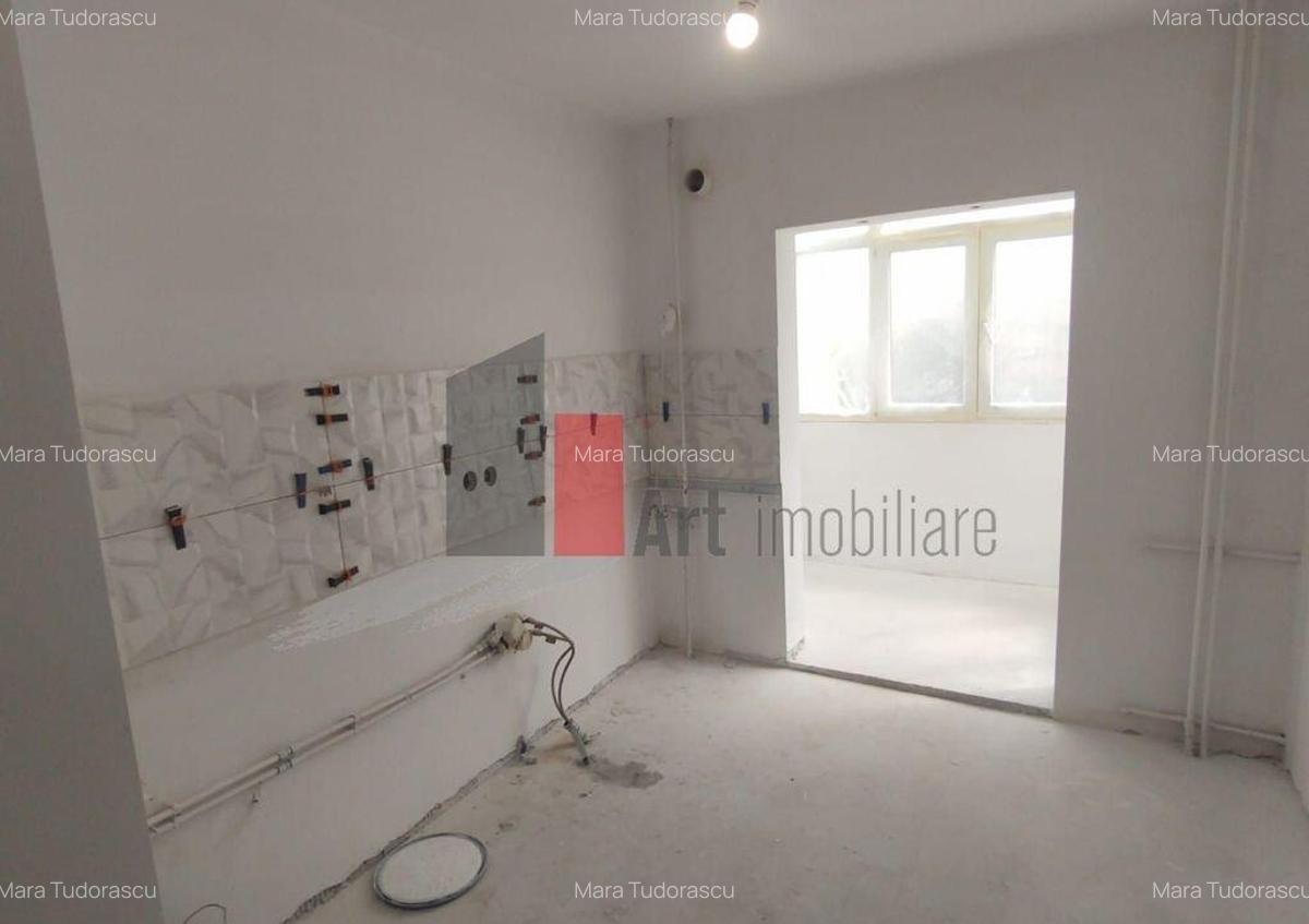 Vanzare apartament 3 camere Aparatorii Patriei - Spiru... - 2