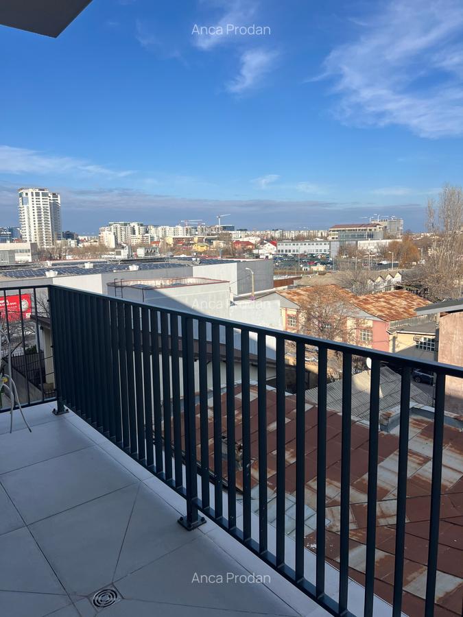 Apartament cu 3 camere semidecomandat în Barbu Văcărescu - 11