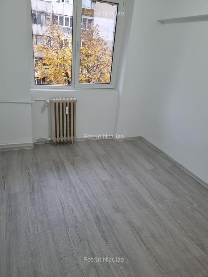 TINERETULUI PIATA NORILOR AP 3 CAM RENOVAT NEMOBILAT, BUCATARIE MOBILATA/UTILA - 4