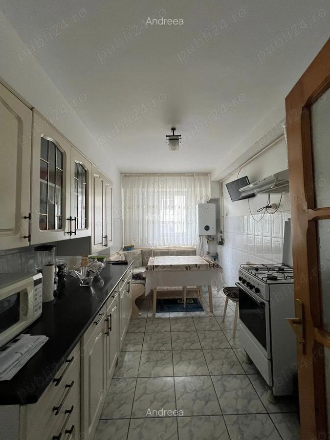 Apartament 2 camere decomandat, Strada Republicii Adjud - 5