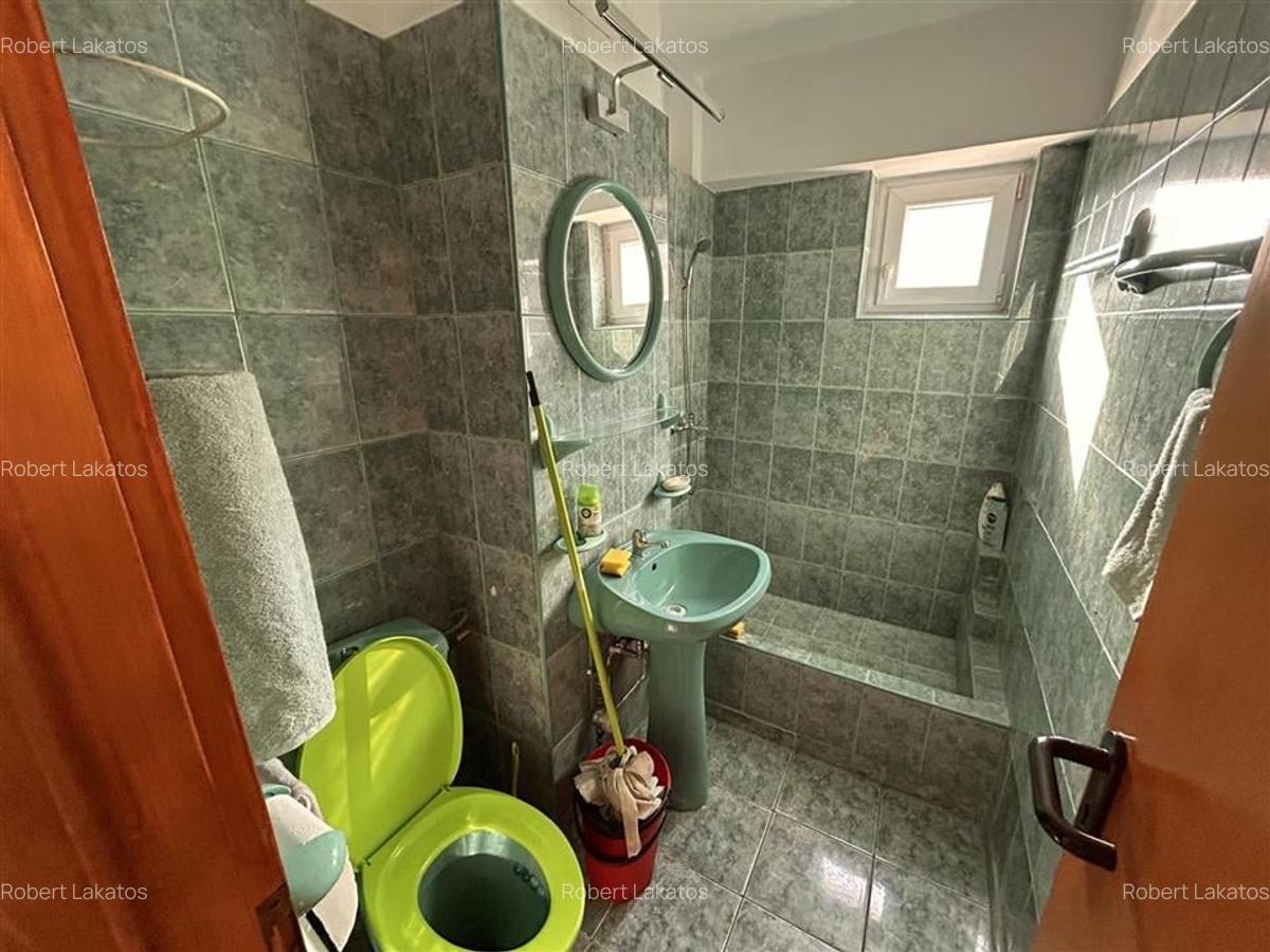 Apartament cu 3 camere decomandat în Rogerius - 10