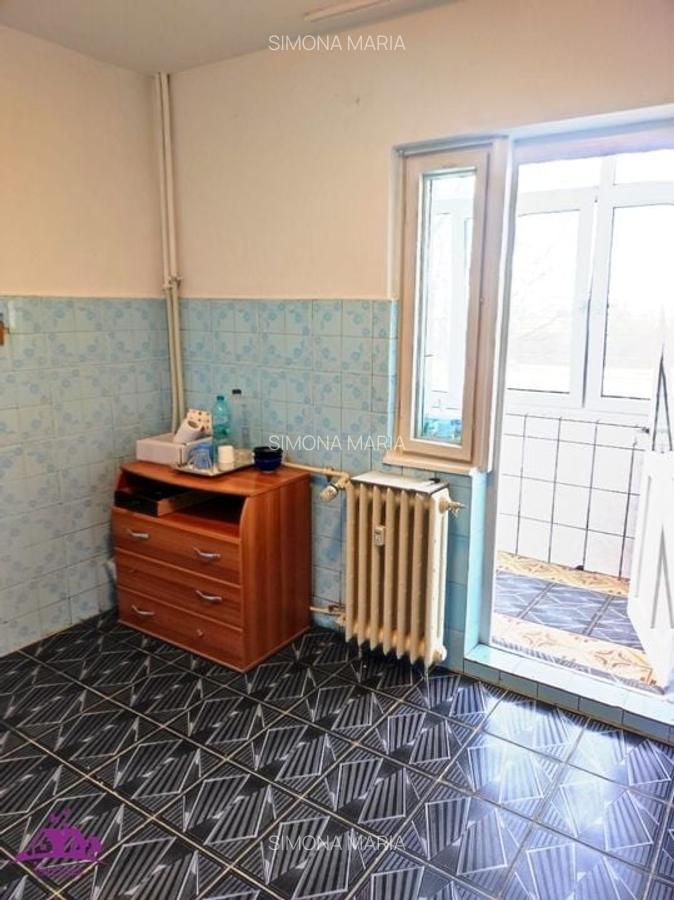 Apartament cu 3 camere decomandat în Iosia - 11