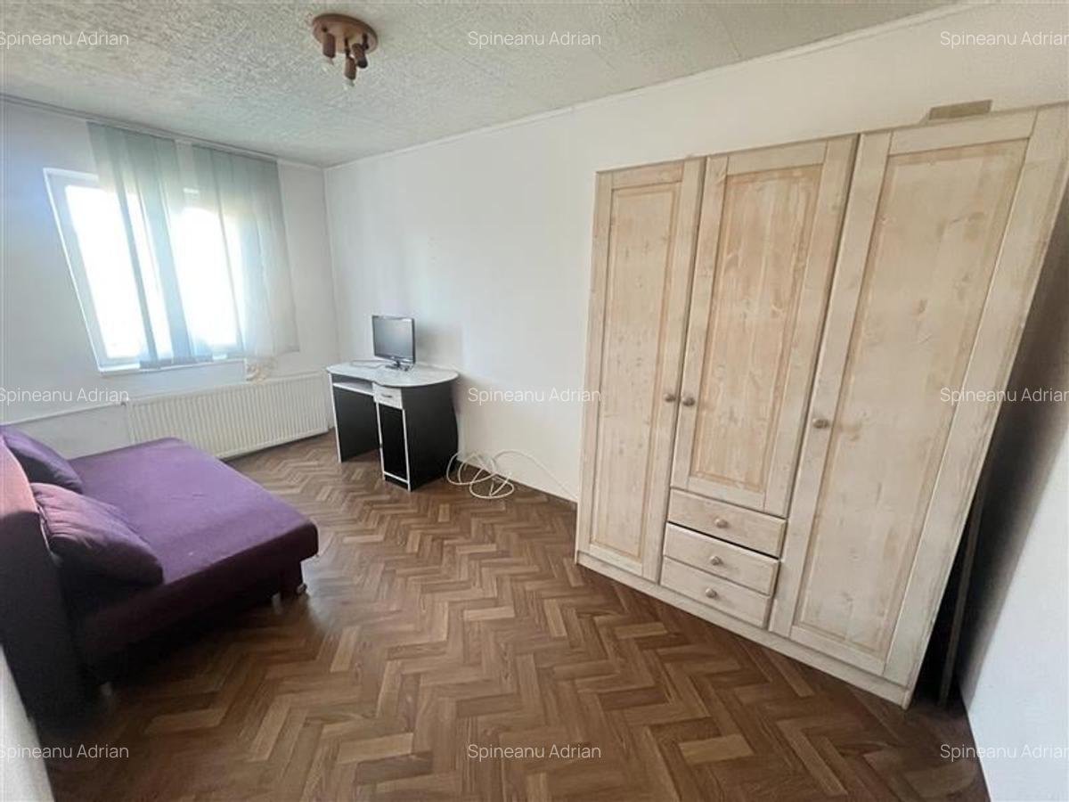Inchiriez garsoniera et 3 Complexul Studentesc - 1
