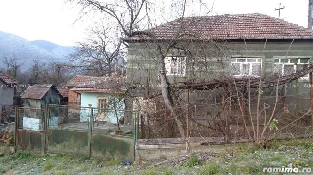 Vand casa curte si gradina in Branisca (la 15 Km de Municipiul Deva), suprafata de teren 2245 mp - 20