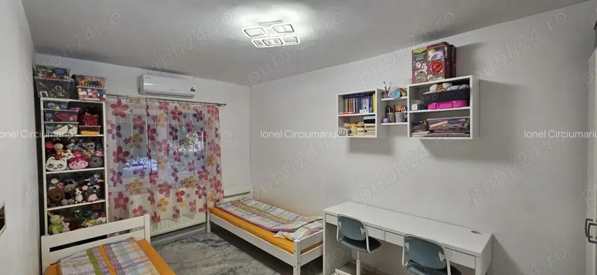Proprietar vand apartament 2 camere - 4