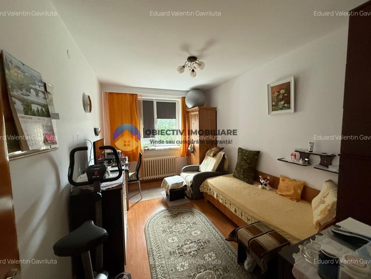 Apartament spatios 3 camere - zona MARATEI  66 MP - 7