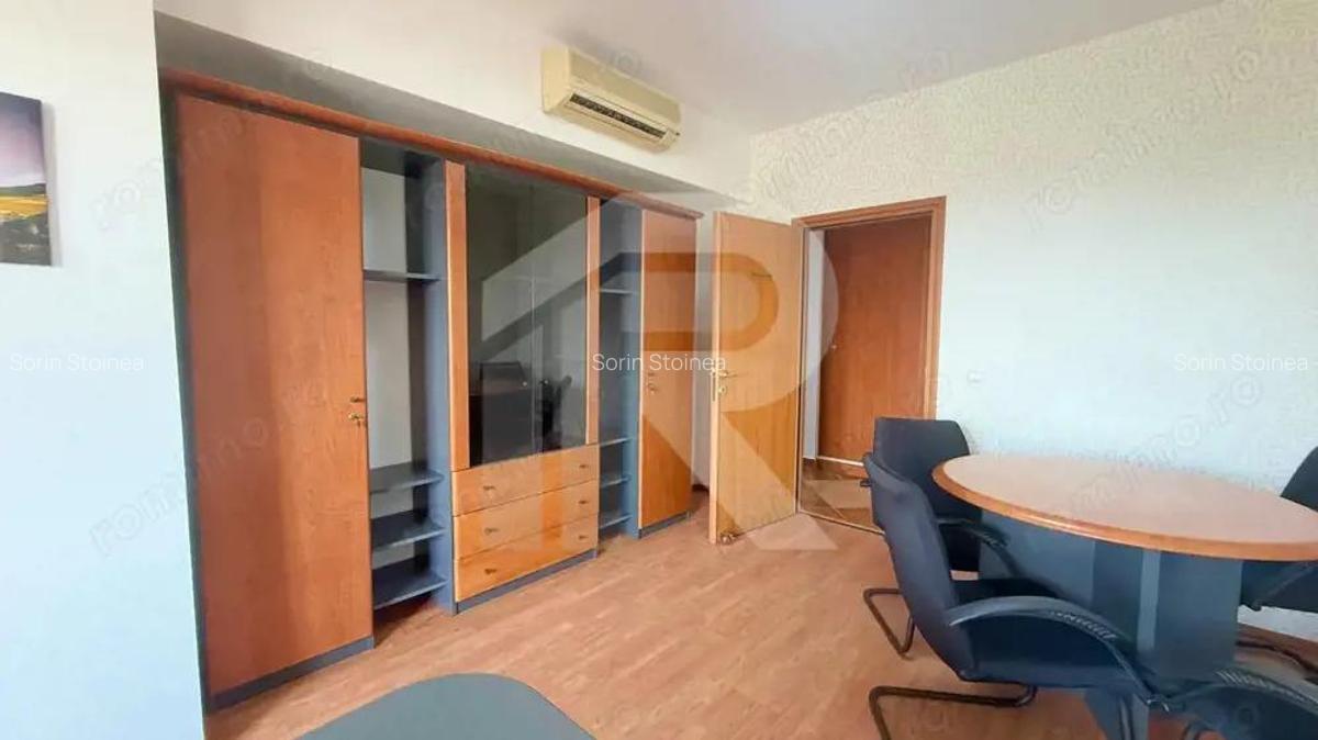Spatiu birouri zona Mihalache - Turda in imobil mixt, 4 camere, 155 mp, 8 eur/mp - 13