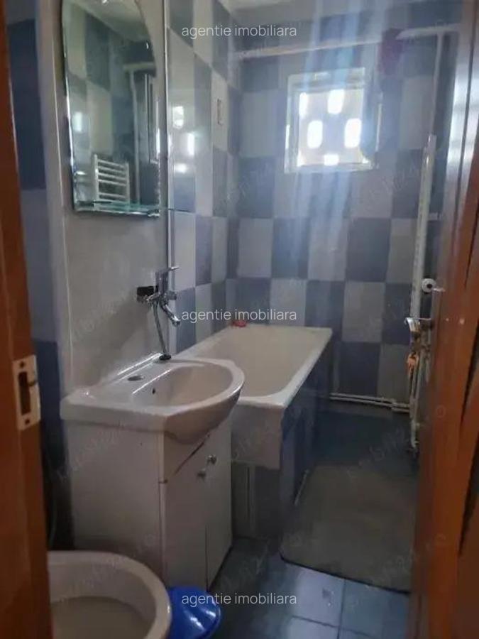 2 Camere Alexandru cel Bun - Piata Voievozilor - 6