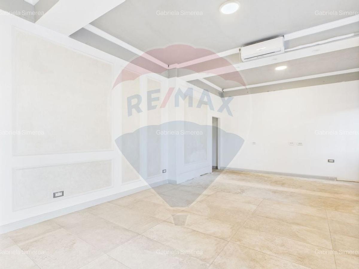 Spatiu comercial de 45mp de inchiriat in zona Damaroaia - 2