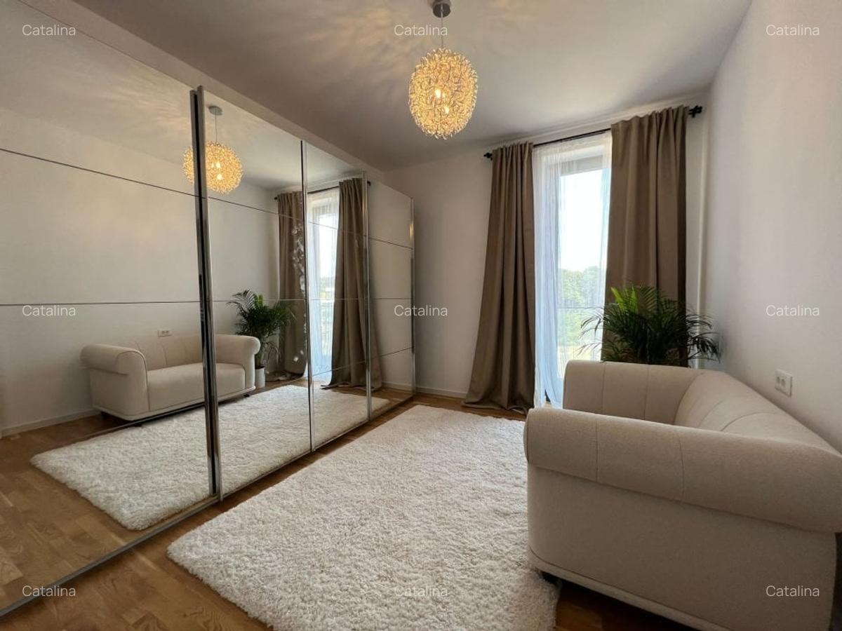 Apartament unicat | Vedere spre Padurea Baneasa | Terase de 13mp si 11mp | Lux - 12
