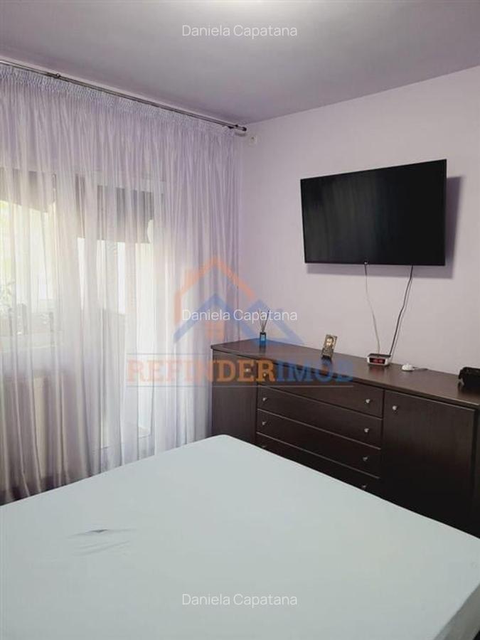 Vanzare 3 camere Bulevardul 1 Mai - 7