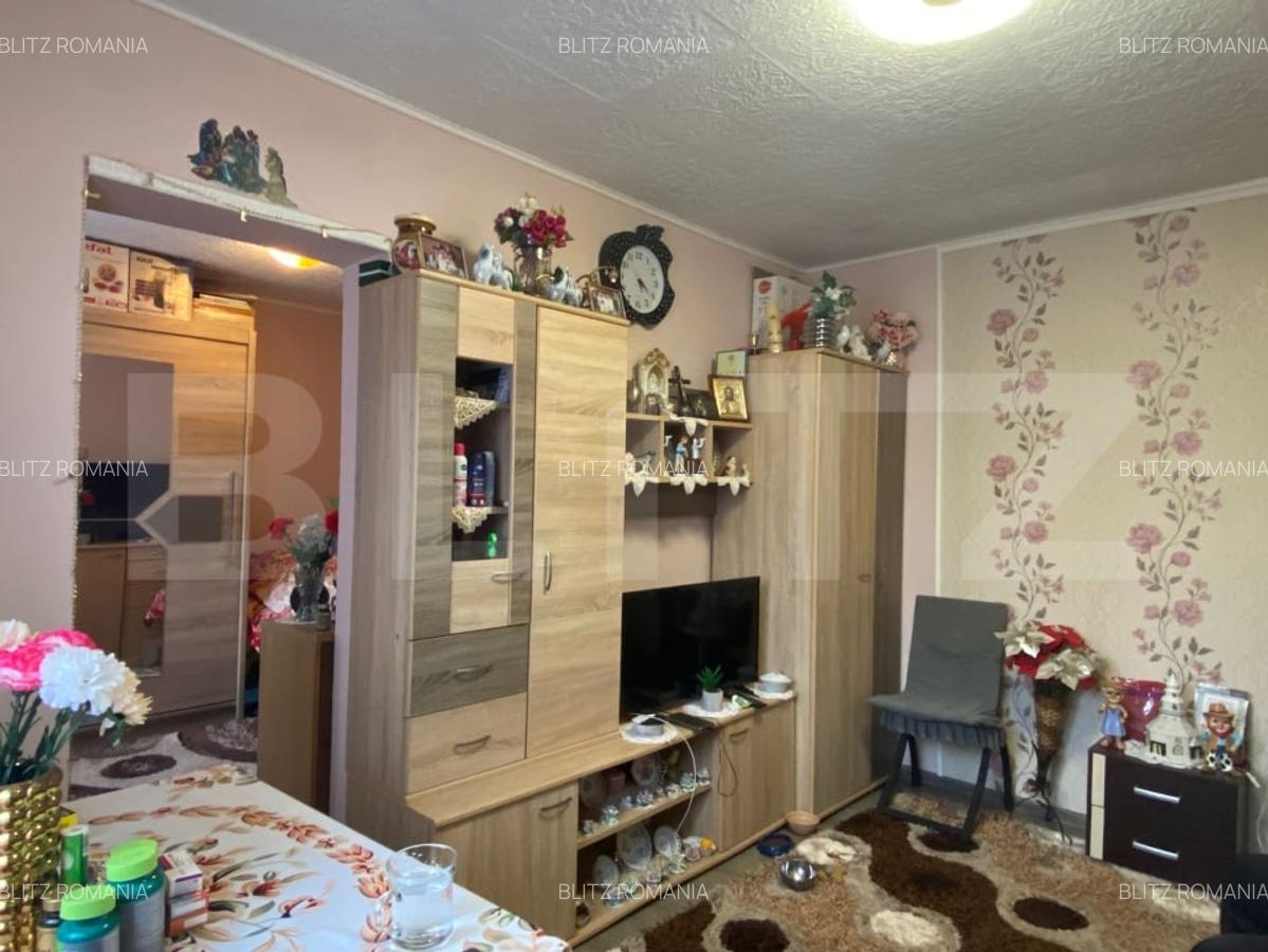 Apartament cu 2 camere, 32 mp, cu terasa si 2 parcari, zona Iris - 1