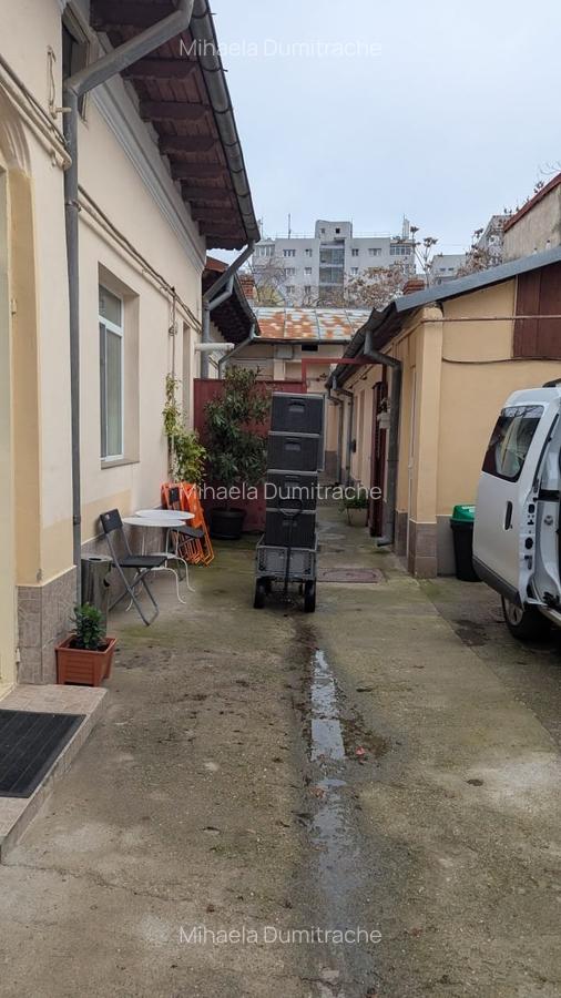 Casă 351 mp cu 3 Corpuri Separate (Gaze/Curent Individual) • Sector 1 - 4