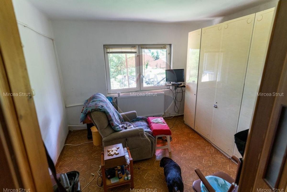 Casa / Vila cu 10 camere amplasate in 2 corpuri de cladire de vanzare - 7