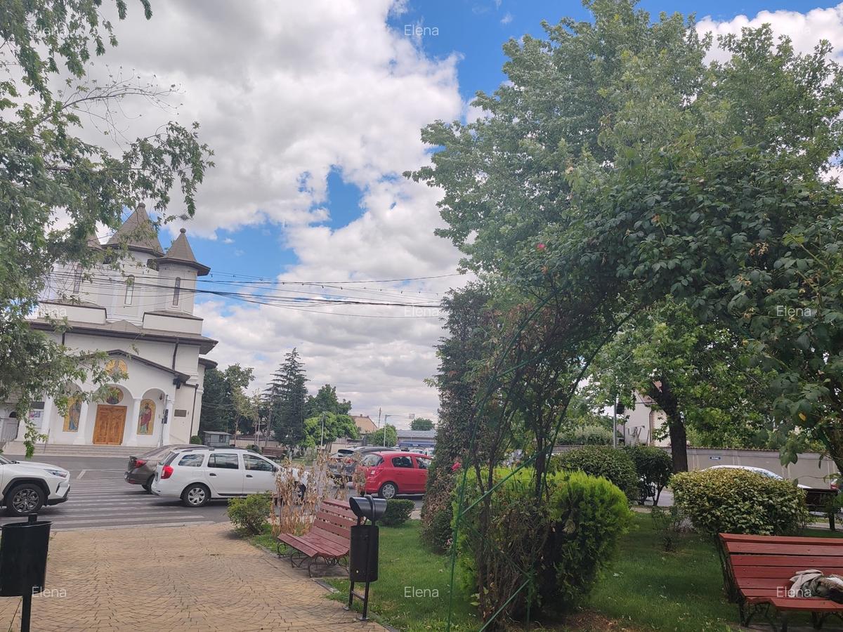 Chiajna casa veche cu teren stradal in centru - 11